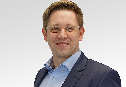 Dr. Dominik Jäger Produktmanagement